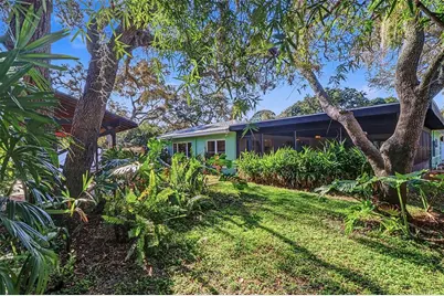 1515 Serpentine Drive S, Saint Petersburg, FL 33705 - Photo 23