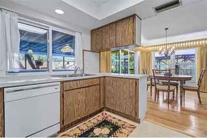 1515 Serpentine Drive S, Saint Petersburg, FL 33705 - Photo 25