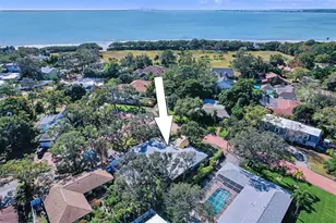 1515 Serpentine Dr S, Saint Petersburg, FL 33705 - Photo 35