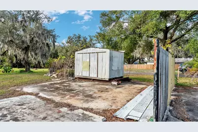 23 Violet Street, Plant City, FL 33563 - Photo 3