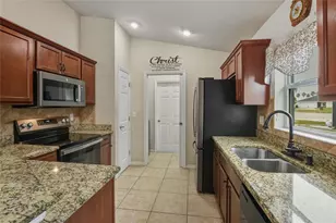 820 Overlook Grove Dr, Winter Haven, FL 33884 - Photo 17