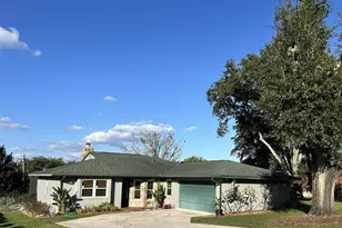 811 Carlton Ave, Lake Wales, FL 33853 - Photo 1