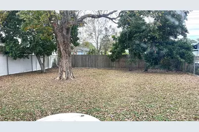 1310 E Myrtle Street, Lakeland, FL 33801 - Photo 13