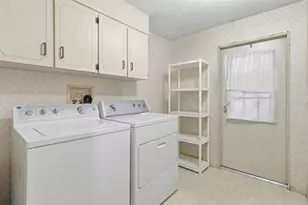 6644 Princeton Dr NE, Winter Haven, FL 33881 - Photo 21