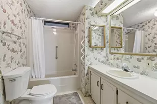 6644 Princeton Dr NE, Winter Haven, FL 33881 - Photo 17