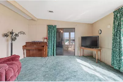 6644 Princeton Drive NE, Winter Haven, FL 33881 - Photo 11