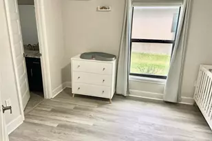 6525 Alamanda Hills Cir, Lakeland, FL 33813 - Photo 11