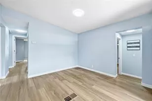 6416 Saddletree Dr, Wesley Chapel, FL 33544 - Photo 11