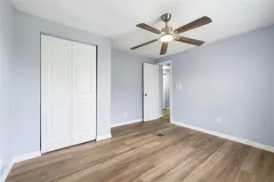 6416 Saddletree Dr, Wesley Chapel, FL 33544 - Photo 17