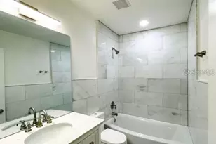 716 Angelina Ln, Lakeland, FL 33801 - Photo 7