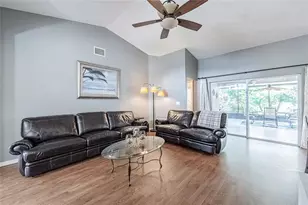 5640 Fischer Dr, Lakeland, FL 33812 - Photo 5