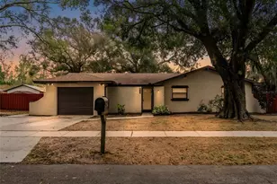 207 24th Ct SW, Winter Haven, FL 33880 - Photo 1