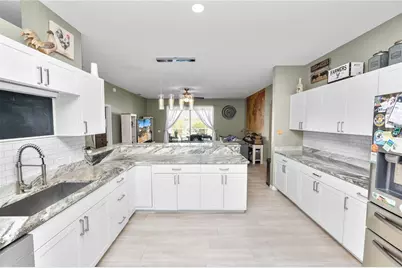 3428 Summerwood Way, Lakeland, FL 33812 - Photo 7