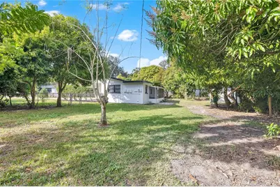 1033 Wildwood W, Lakeland, FL 33801 - Photo 29