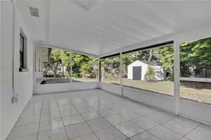 1033 Wildwood W, Lakeland, FL 33801 - Photo 15