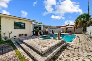 8065 W 14th Ct, Hialeah, FL 33014 - Photo 43