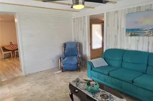 1523 Dogwood Dr, Lakeland, FL 33801 - Photo 3