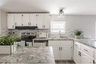 952 Saddlewood Boulevard, Lakeland, FL 33809 - Photo 9