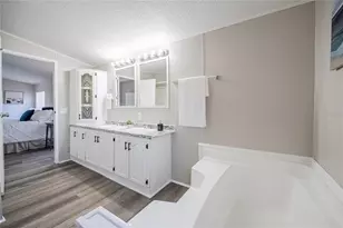 952 Saddlewood Blvd, Lakeland, FL 33809 - Photo 17