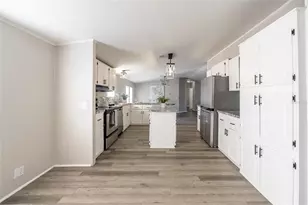 952 Saddlewood Blvd, Lakeland, FL 33809 - Photo 13