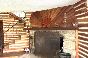 5296 66th Way N, Saint Petersburg, FL 33709 - Photo 3