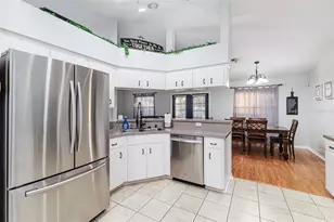 2806 Timbercrest Pl, Lakeland, FL 33810 - Photo 11