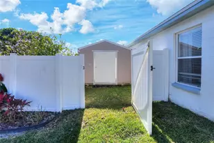 412 Emerald Cove Loop, Lakeland, FL 33813 - Photo 41