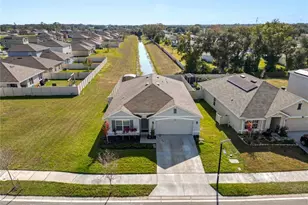 3707 Capri Coast Dr, Plant City, FL 33565 - Photo 3