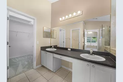 2235 Hunters Greene Drive, Lakeland, FL 33810 - Photo 15