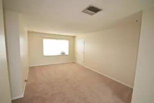 1920 E Edgewood Dr, Lakeland, FL 33803 - Photo 17