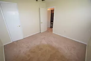 1920 E Edgewood Dr, Lakeland, FL 33803 - Photo 5