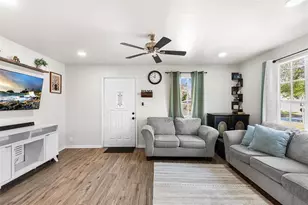515 Walnut St, Auburndale, FL 33823 - Photo 11