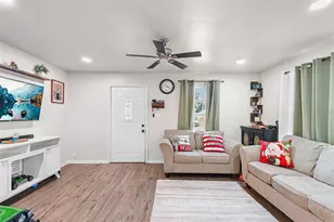 515 Walnut St, Auburndale, FL 33823 - Photo 9