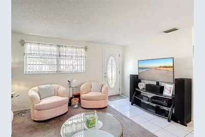 19014 Sunlake Boulevard, Lutz, FL 33558 - Photo 11