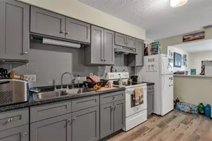 913 Charmil Ave, Lake Alfred, FL 33850 - Photo 5