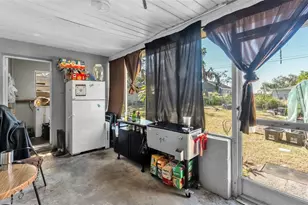 913 Charmil Ave, Lake Alfred, FL 33850 - Photo 13