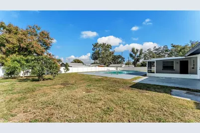 1599 Avenue E NE, Winter Haven, FL 33881 - Photo 17