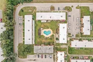 1836 N Crystal Lake Dr, Lakeland, FL 33801 - Photo 21