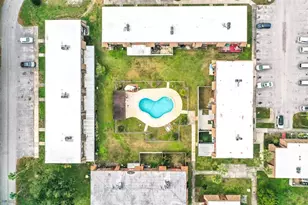 1836 N Crystal Lake Dr, Lakeland, FL 33801 - Photo 23