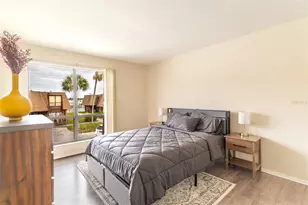 1836 N Crystal Lake Dr, Lakeland, FL 33801 - Photo 9