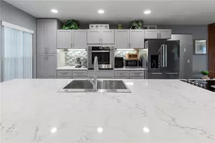 1407 Indian Dr, Sebring, FL 33875 - Photo 9