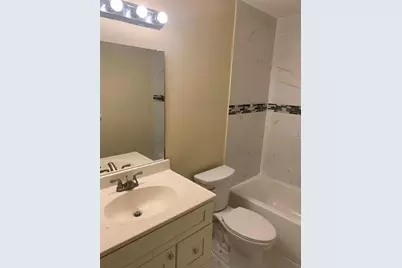 2480 Chestnut Woods Drive, Lakeland, FL 33815 - Photo 9