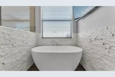 3568 Lakeside Heritage Drive, Lakeland, FL 33812 - Photo 31