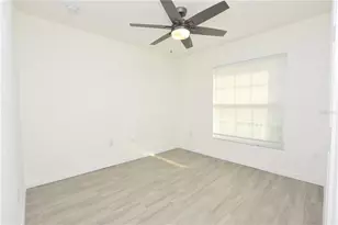 1035 Fox Lake Dr, Lakeland, FL 33809 - Photo 19