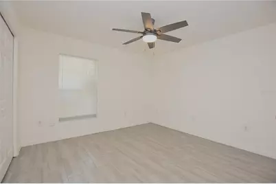 1035 Fox Lake Drive, Lakeland, FL 33809 - Photo 15