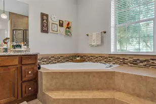 1345 Longoak Dr Dr N, Lakeland, FL 33811 - Photo 13