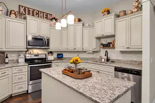 1345 Longoak Dr Dr N, Lakeland, FL 33811 - Photo 9