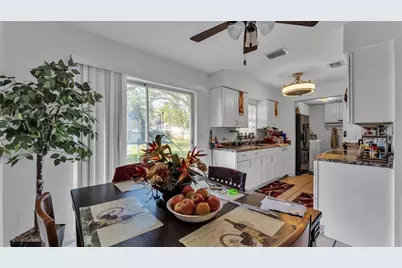 1733 Sandalwood Circle SW, Winter Haven, FL 33880 - Photo 7