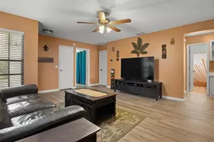 691 Lake Dexter Cir, Winter Haven, FL 33884 - Photo 7