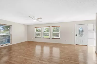 1930 Sylvester Court, Lakeland, FL 33803 - Photo 5